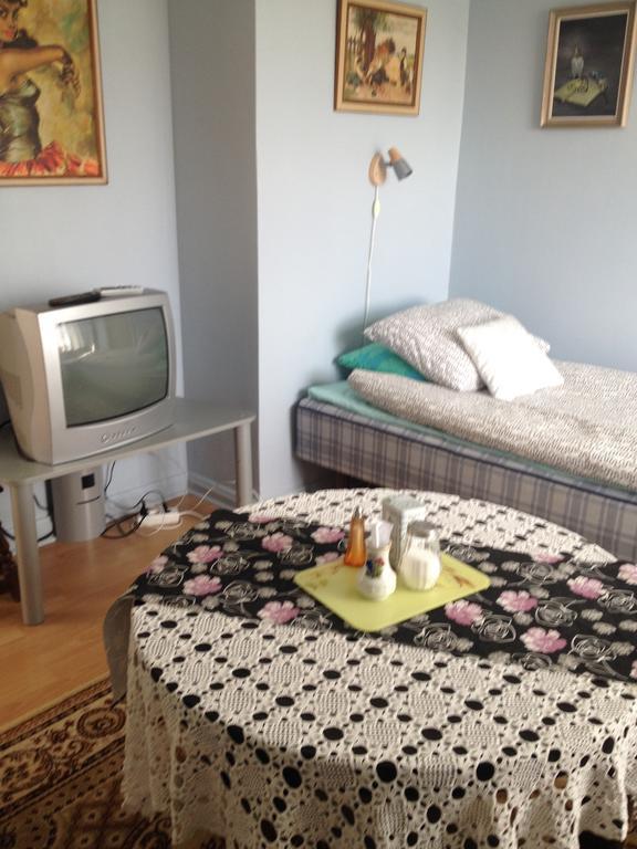 Vivans Bed And Self Catering Kristianstad Room photo